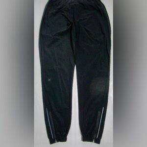 Lululemon men’s joggers, extreme sweat-wicking, reflective, size M.